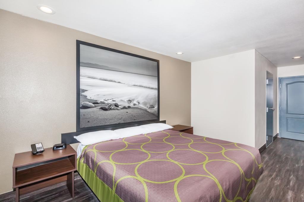 Super 8 By Wyndham San Diego/Imperial Beach Dış mekan fotoğraf