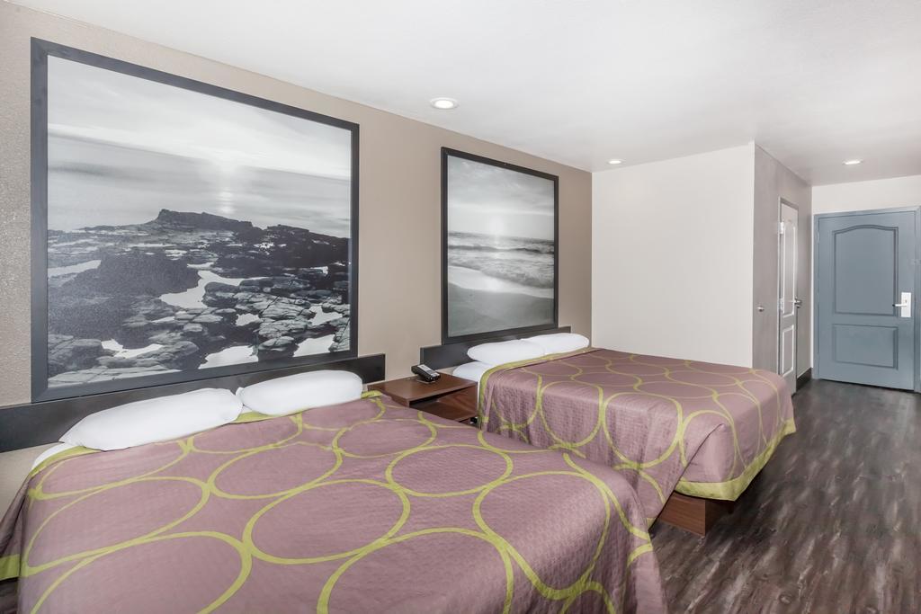 Super 8 By Wyndham San Diego/Imperial Beach Dış mekan fotoğraf