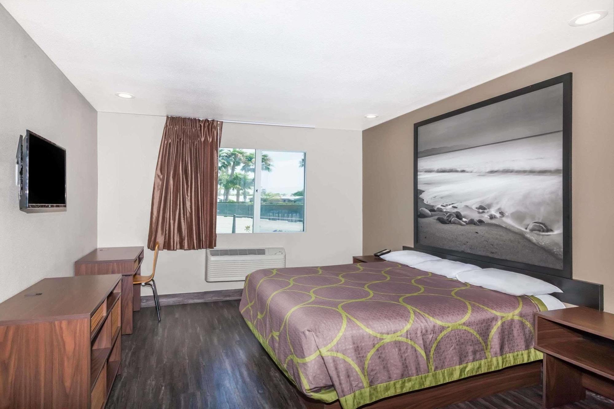 Super 8 By Wyndham San Diego/Imperial Beach Dış mekan fotoğraf